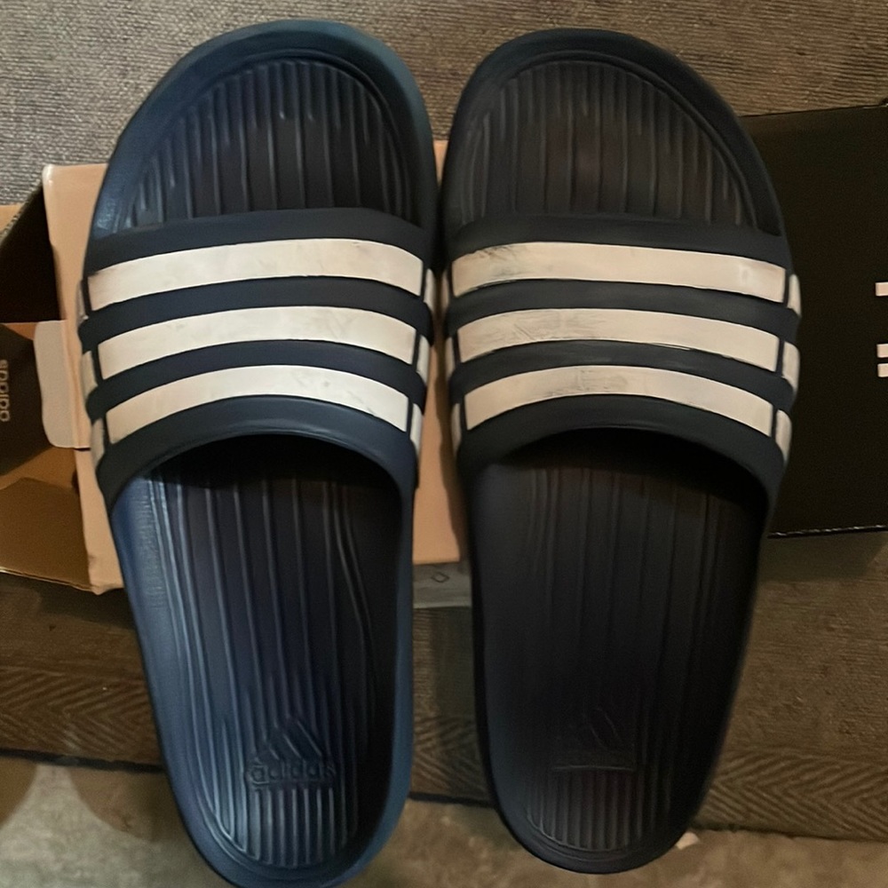 Adidas sandals K6 navy and white
